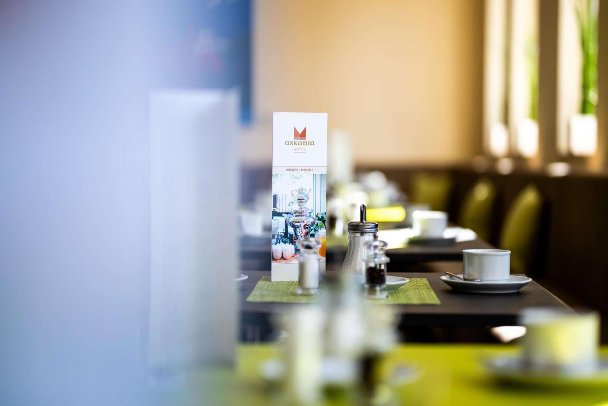 ברנבורג Askania Hotel & Brauhaus מראה חיצוני תמונה